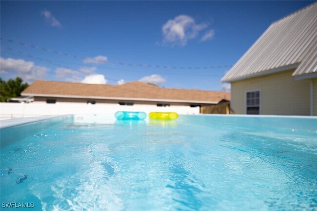 Photo - 207 SE 22nd St