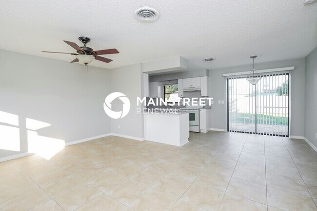 Photo - 3 Bedroom Pet-Friendly Home in Rockledge, ...