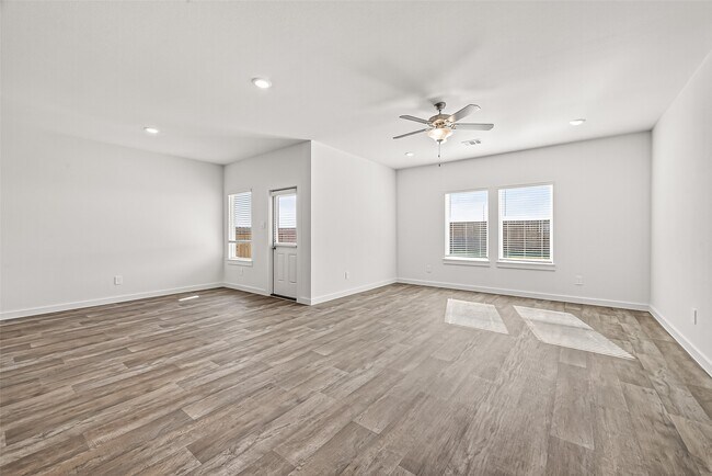 Photo - 6008 Jasper Hl Dr