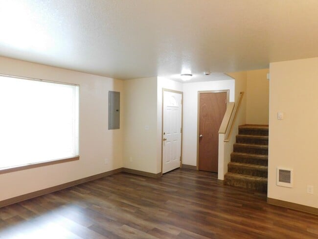 Photo - 3Bd/1.5Ba Two Story House - Available Soon! Unit 636