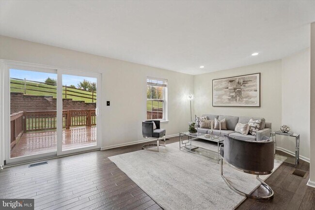 Photo - 1031 Balley Dr