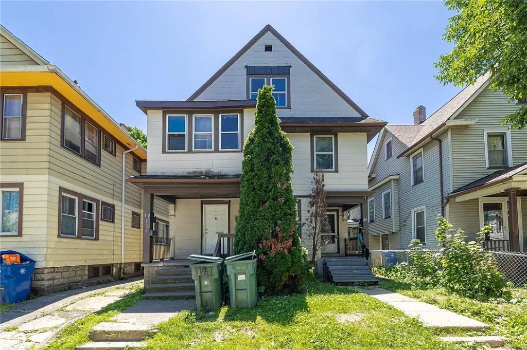 Photo - 311 Frost Ave