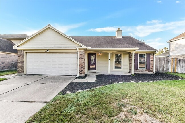 Building Photo - 4010 Spring Branch Dr W