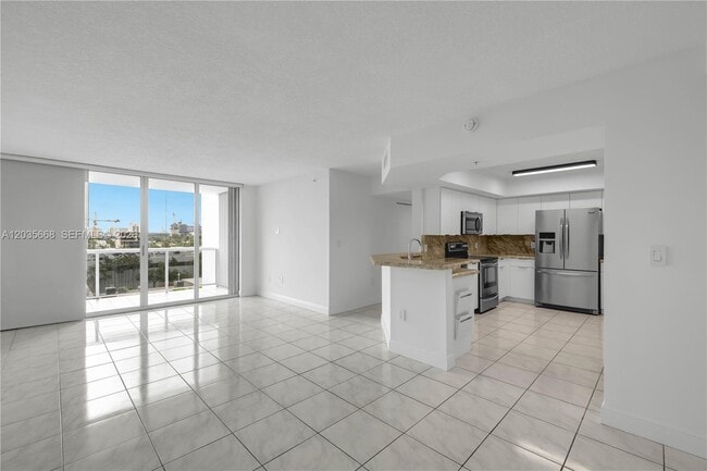 Photo - 1900 Sunset Harbour Dr Unit 707