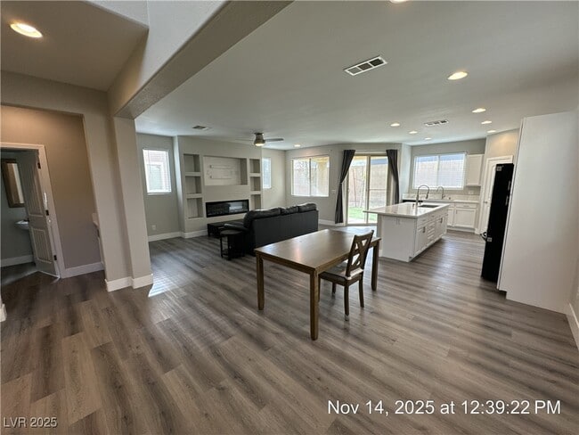 Photo - 7363 London Blue Ct