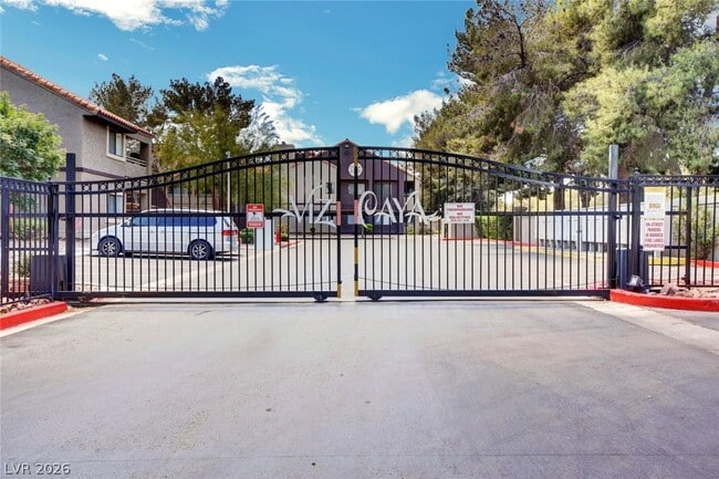 Building Photo - 5018 S Rainbow Blvd Unit 104