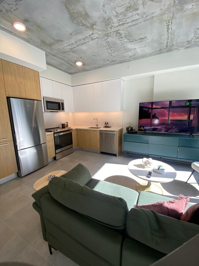 Photo - 220 NW 33rd St Unit S16