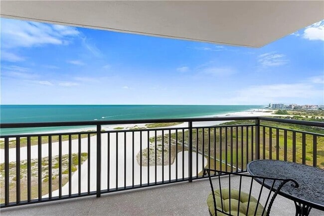 Building Photo - 1270 Gulf Blvd Unit 1505 Rental