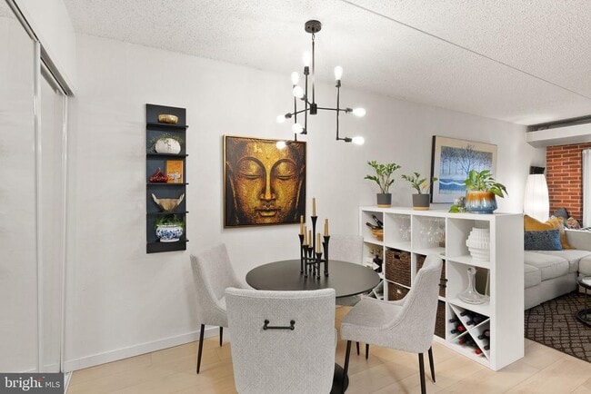 Photo - 60 S Van Dorn St Unit 306