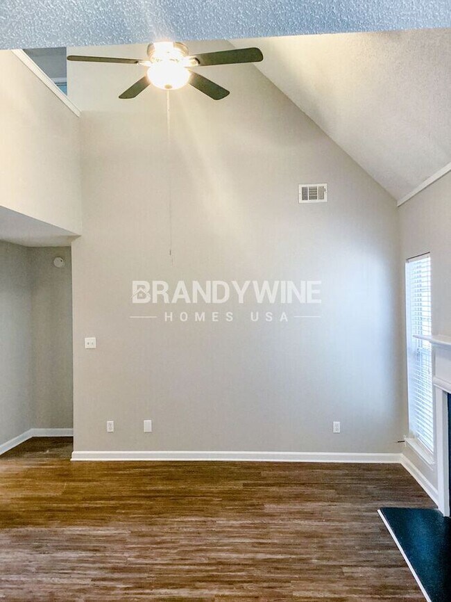 MOVE IN BY MAY 24TH AND RECEIVE FREE JUNE ...
