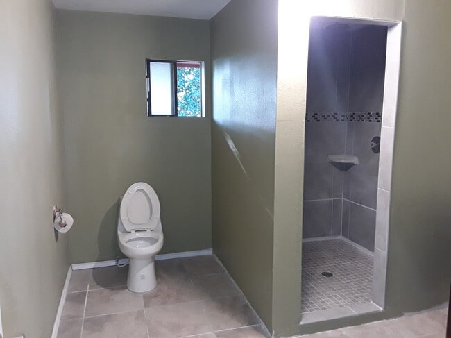 Master bathroom - 6301 Well Spring Rd Condo Unit 1