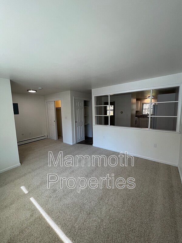 Photo - 66 Old Concord Turnpike Unidad 8