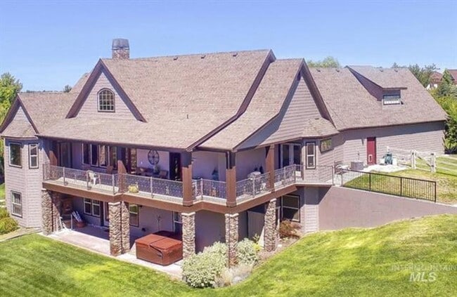 Photo - Exquisite home on acreage in Star