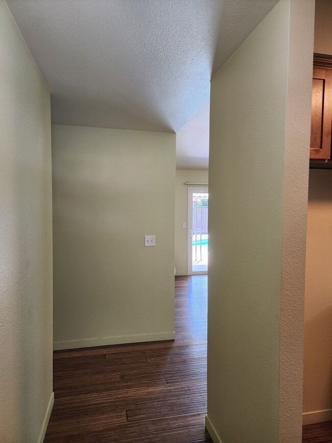 Photo - 3 Bedroom 2 Bathroom with Pool Near Davis High School