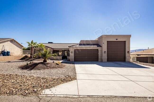 Building Photo - FURNISHED LUXURY POOL HOME