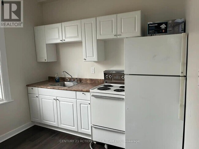 Photo - 703 Cooper St Unit 1