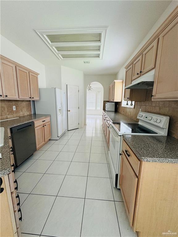 3501 Santa Inez St