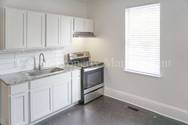 Photo - 2BR/1BA Apartment in Downtown Wilmington - Near Brooklyn Arts District - $1,200/Monthly - Pet Fri... Unit A