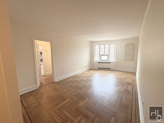 Building Photo - Jane Street Rental