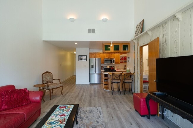 2 Bedroom + 2 Bathroom Condo | Surfside III | Port Hueneme | Furnished