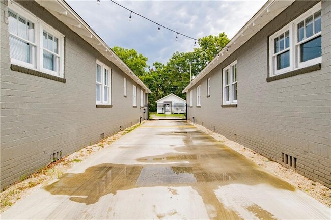 Photo - 358 Rapier Ave