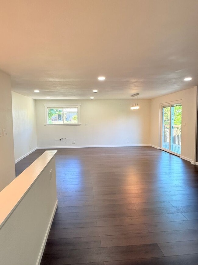 Photo - Beautifully Updated 5-Bedroom Home located in Redmond