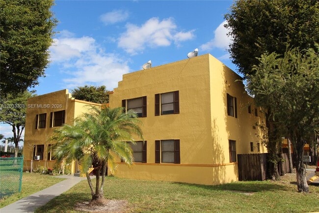 Building Photo - 656 NW 114th Ave Unit 103