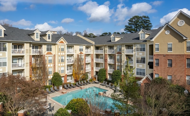 Building Photo - 1111 Westchester Ridge NE Unit 1111