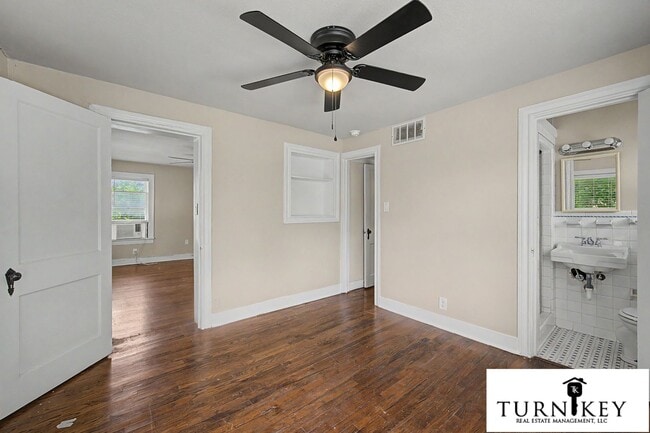 Photo - Spacious 2BR/2BA on the Bricks — Walk to Lucile's & the Cultural District Unit 4800 Bryce Ave #1