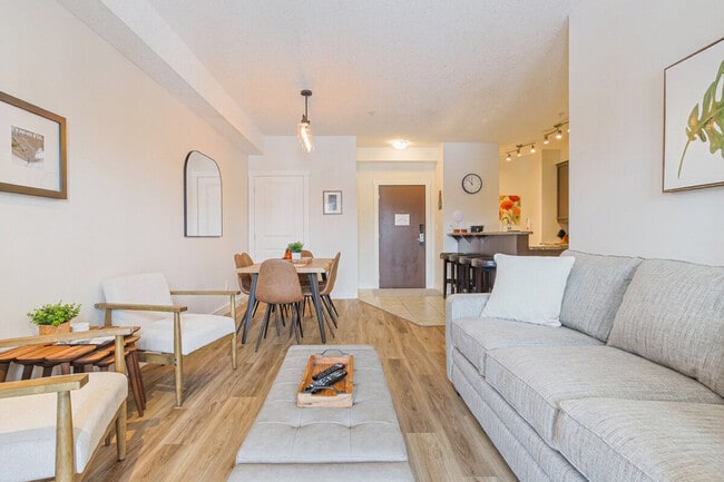 Building Photo - 1510 McDonald Ave