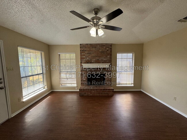 Photo - 4117 Fossil Ridge Dr