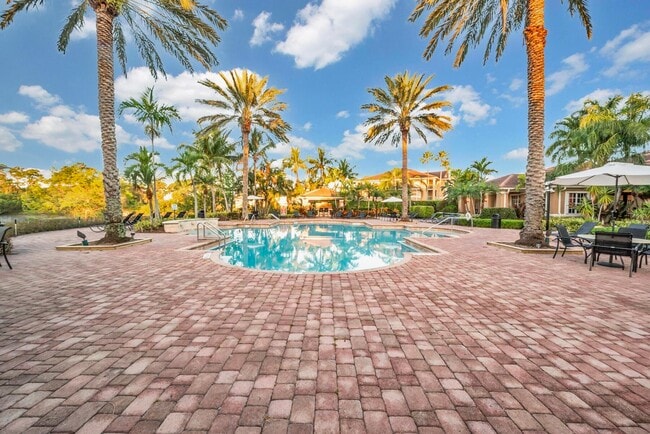 Photo - 3594 NW Adriatic Ln Unit 301