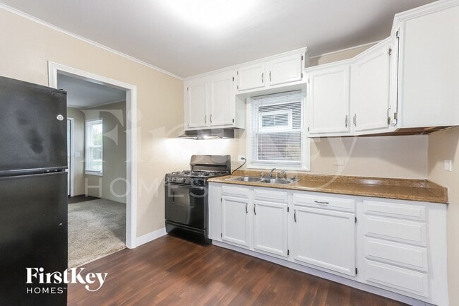 Photo - 510 E Clarendon Dr