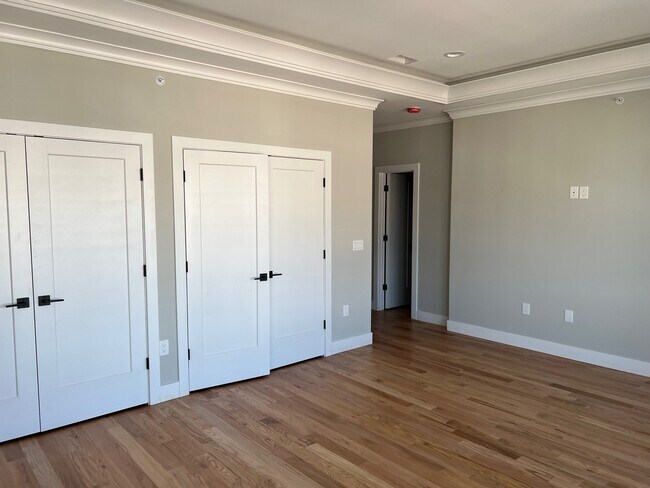 Photo - 647 N 7th St Unidad 2