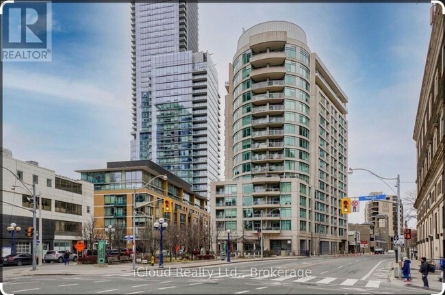 Photo - 8 Scollard St Unité 604