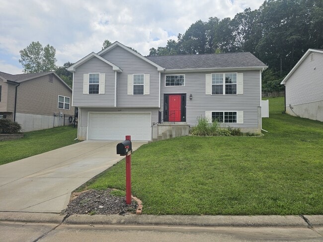 Photo - ***$300 incentive if rented by end of Nov!...