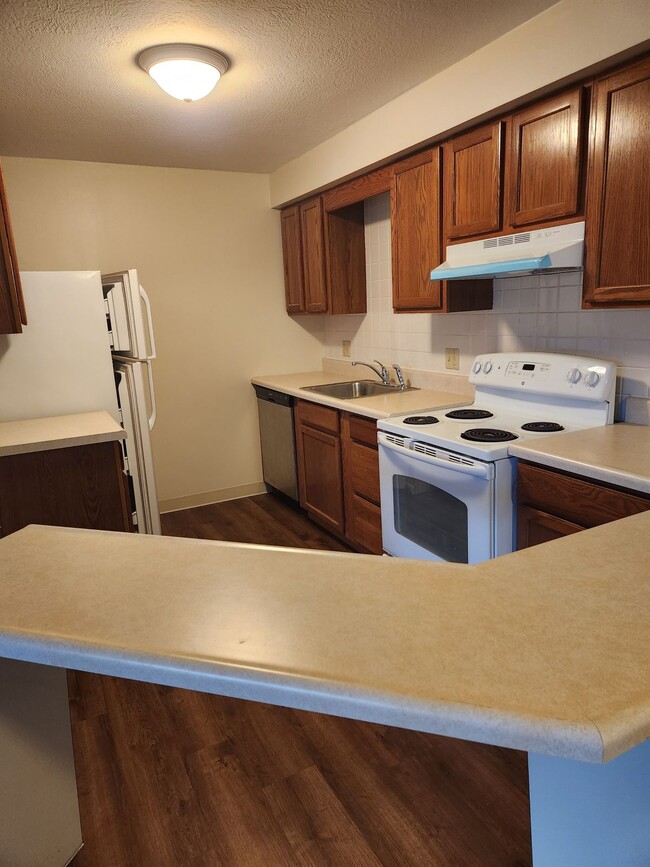 Photo - Building B Unit B10