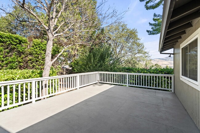 Photo - 805 Walker Ave