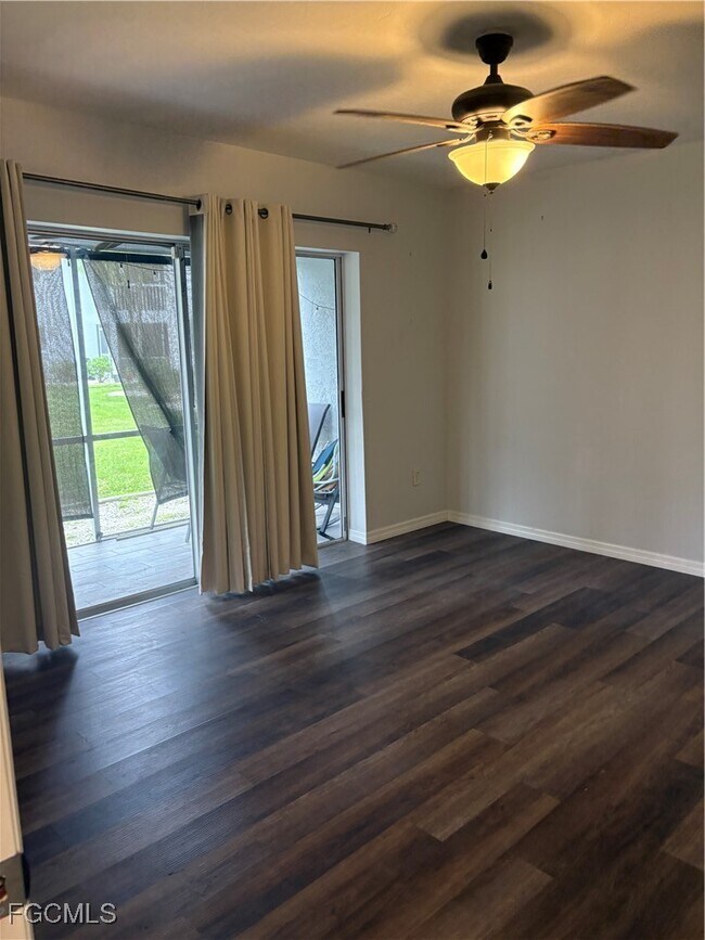 Photo - 5031 SW 16th Pl Unit 101