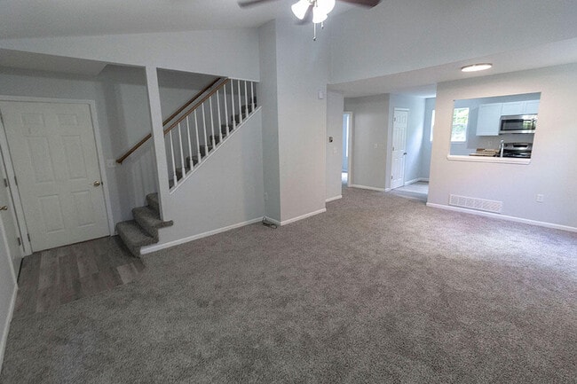 Photo - 5318 Godas Cir