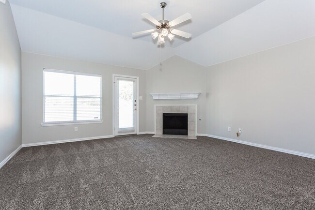 Photo - 1016 Seider Ln