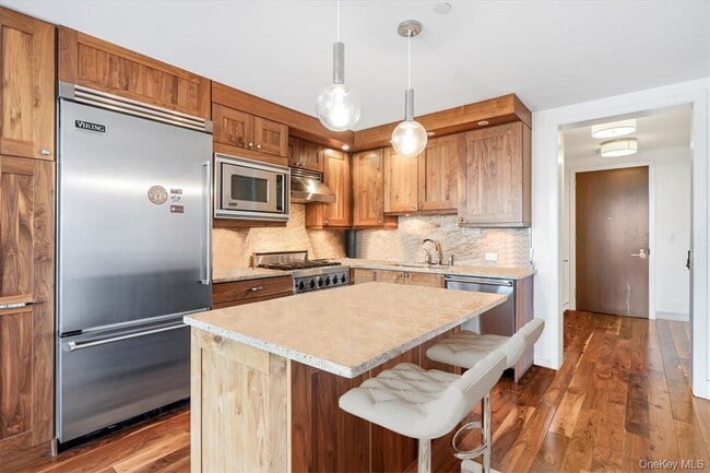 Photo - 5 Renaissance Square Unit 26B