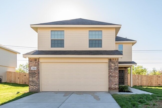 Building Photo - 5026 War Horse Dr Rental