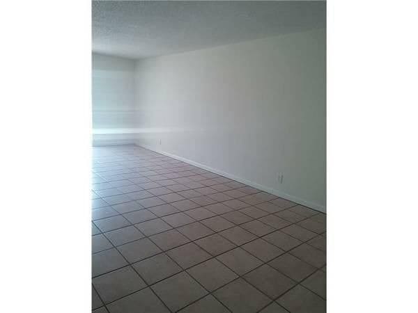 Photo - 1307 Partridge Close