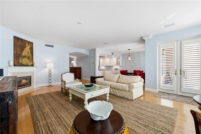 Photo - 515 5th Ave NE