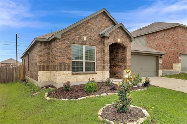 Photo - 5500 Persimmon Dr House