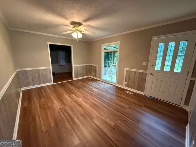 Photo - 3945 Fraser Cir