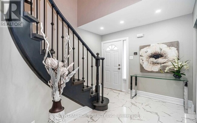 Photo - 45 Dellano St