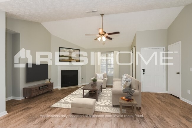 Photo - 1841 Killarney Dr SW