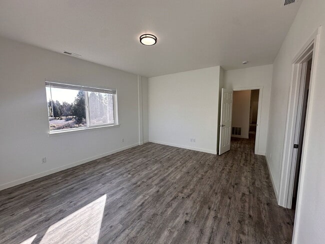 Photo - 20611 Independence Way Unidad 2